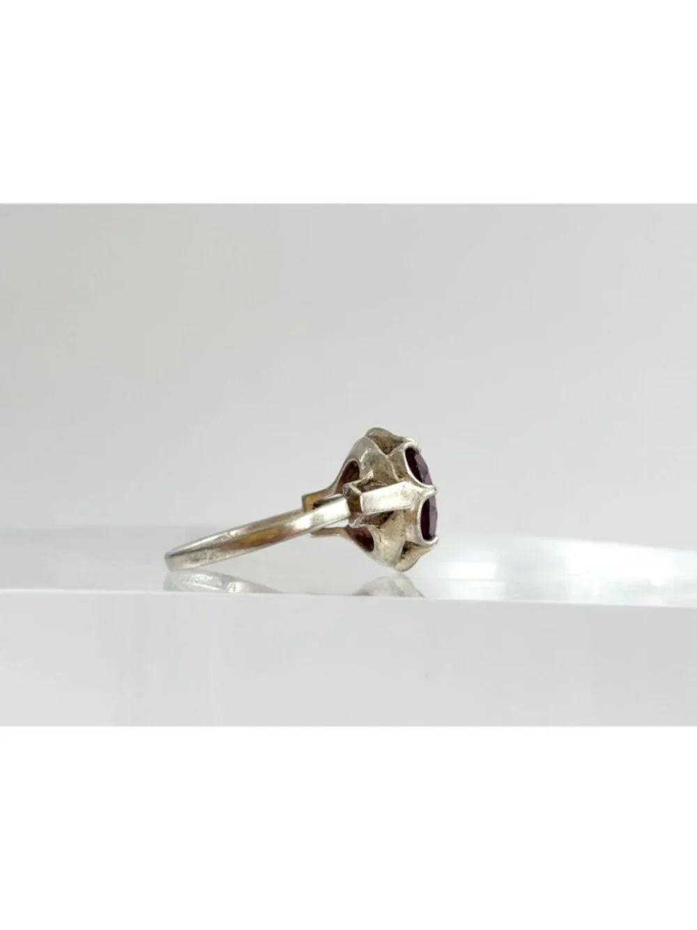 Amethyst Gemstone Scalloped Floral Sterling Silver 925 Vintage Ring - sz 7.5